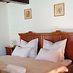 Vandor Kakas Vendeghaz Dezsafuerdovel * Recsk