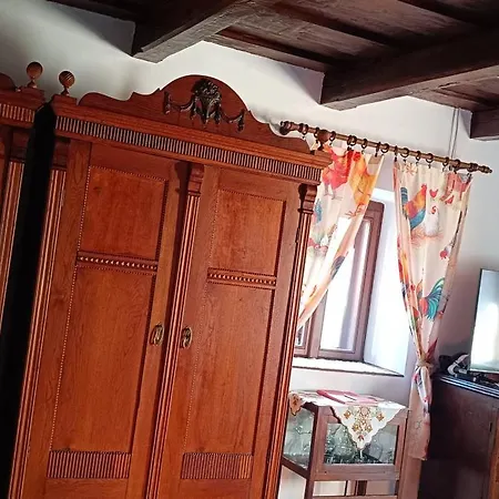 Vandor Kakas Vendeghaz Dezsafuerdovel Tatil Evi *